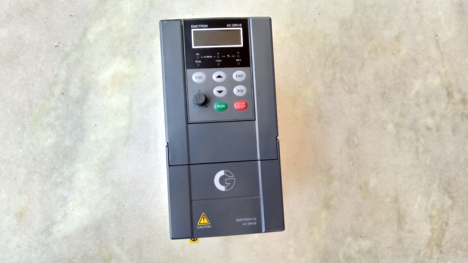 VFD Warning Label Requirements: NEC 430, Arc Flash, and What to Put on the Drive